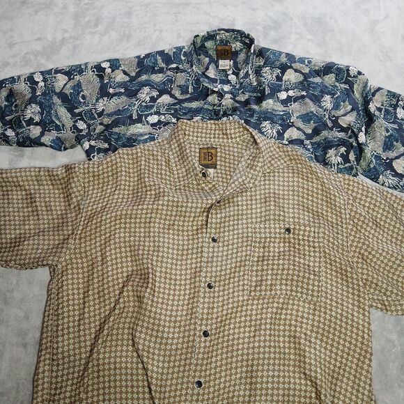 Lot Of 2 Bruno Silk Shirts XL Geometric Short Sleeve Button Up Italian Designed - Picture 2 of 11